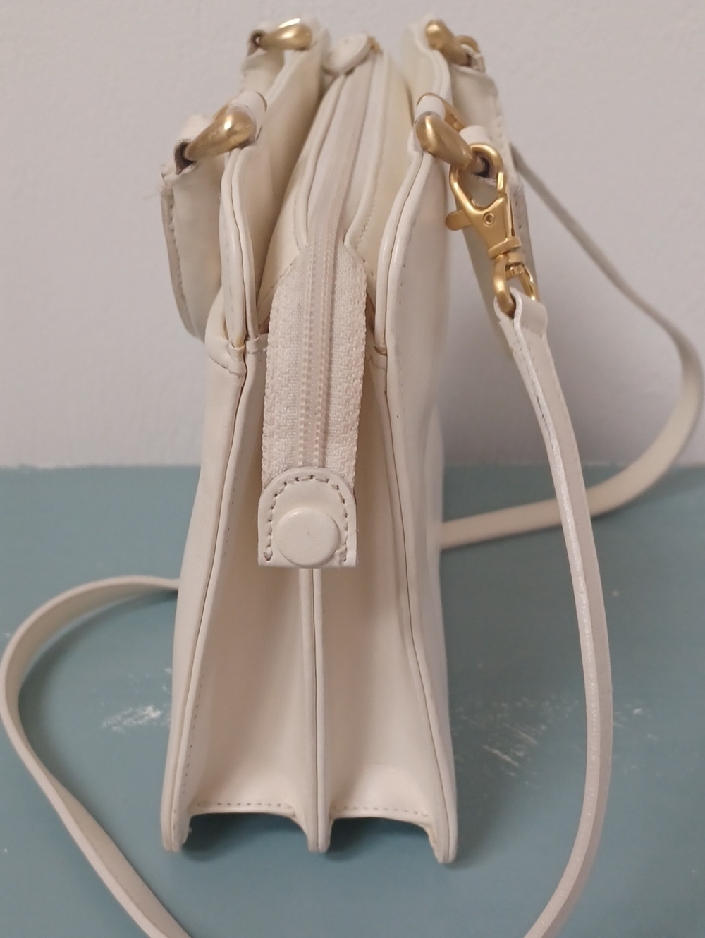 Genuine Leather Etienne Aigner Satchel Bag With Strap - Picture 7 of 16